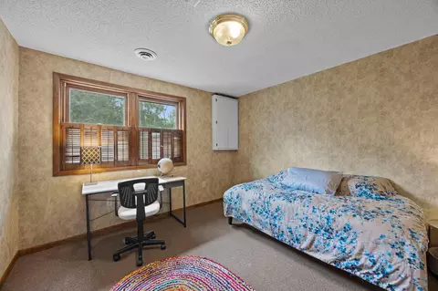Bedroom - 475 Riverside St, Mora, MN 55051 photo 7 of 8