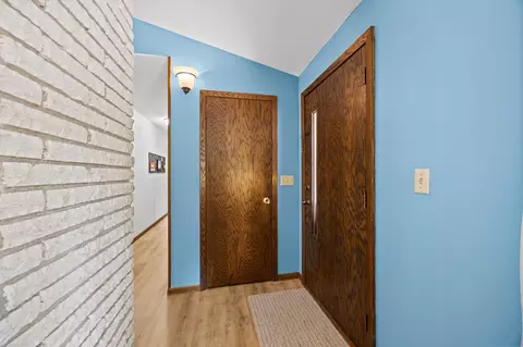 Entry Way - 475 Riverside St, Mora, MN 55051 photo 1 of 8
