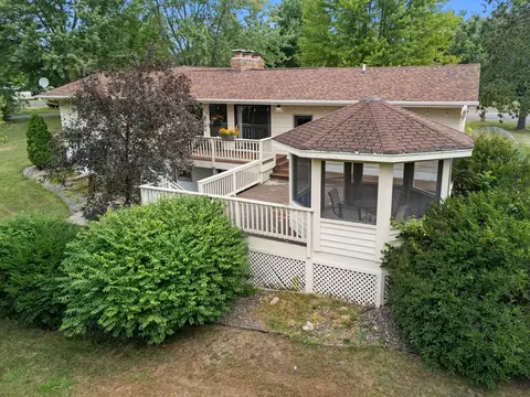 Exterior - 475 Riverside St, Mora, MN 55051 photo 20 of 22