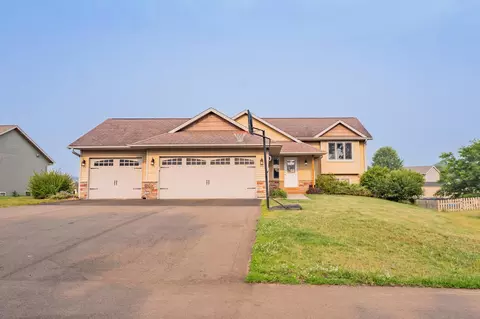 4552 117th St, Chippewa Falls, WI 54729