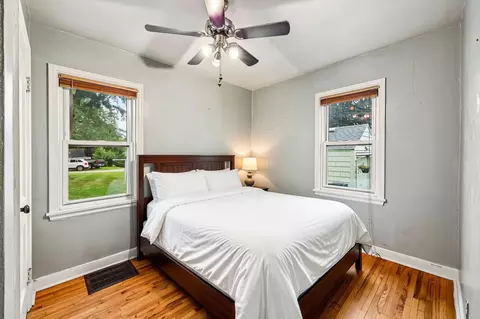 Bedroom - 814 8th Ave SW, Faribault, MN 55021 photo 5 of 6