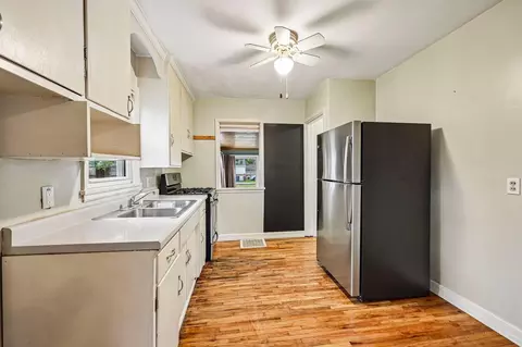 Kitchen - 814 8th Ave SW, Faribault, MN 55021 photo 1 of 4