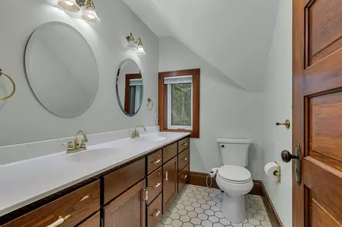 Bath - 800 15th Ave S, Saint Cloud, MN 56301 photo 2 of 2