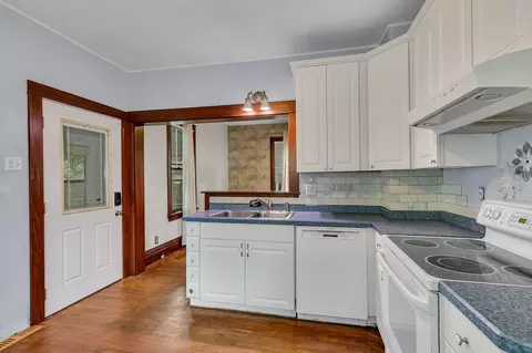 Kitchen - 800 15th Ave S, Saint Cloud, MN 56301 photo 3 of 3