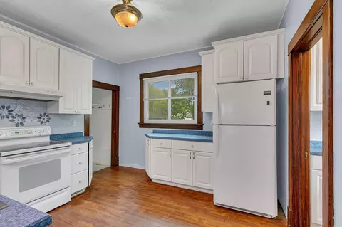 Kitchen - 800 15th Ave S, Saint Cloud, MN 56301 photo 2 of 3