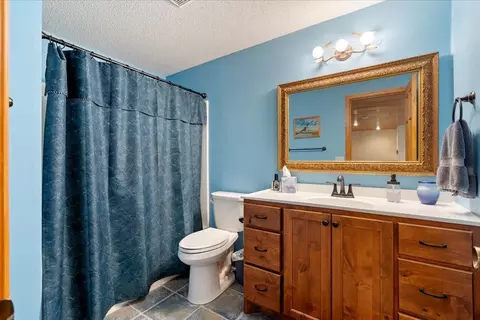 Bath - 49760 202nd Pl, Mcgregor, MN 55760 photo 5 of 6