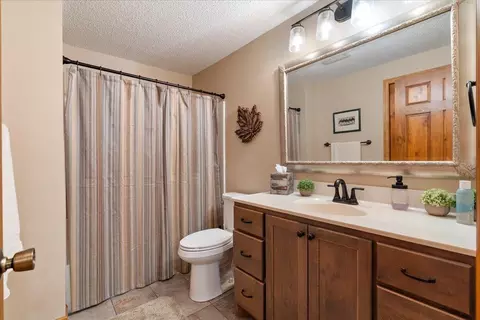Bath - 49760 202nd Pl, Mcgregor, MN 55760 photo 1 of 6