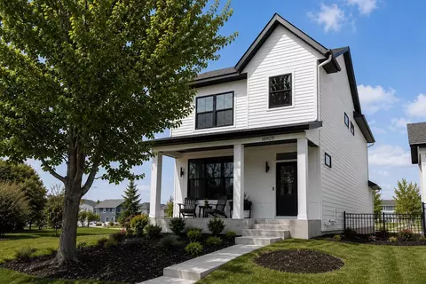 16893 Draft Horse Blvd, Lakeville, MN 55044