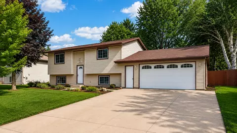 3741 225th Ln NW, Saint Francis, MN 55070