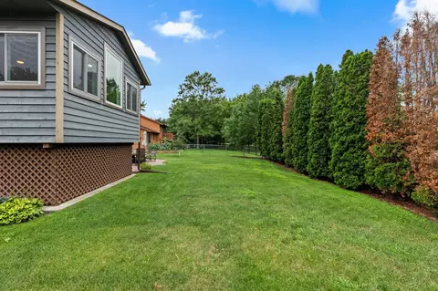 Exterior - 2705 Stearns Way, Saint Cloud, MN 56303 photo 5 of 8