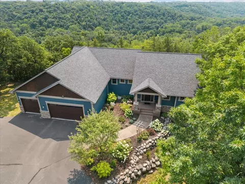 w10650 566th Avenue, Prescott, WI 54021
