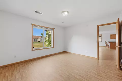 Living - 4122 Dublin Dr, Saint Cloud, MN 56301 photo 7 of 7