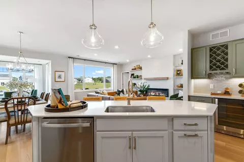 Kitchen - 1281 Edge Way, Jordan, MN 55352 photo 3 of 4