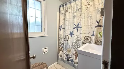 Bath - 829 3rd Ave, Madison, MN 56256 photo 2 of 5