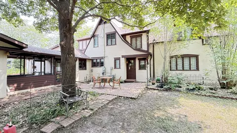Exterior - 829 3rd Ave, Madison, MN 56256 photo 8 of 11