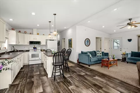 Kitchen - 1209 96th Ave W, Duluth, MN 55808 photo 4 of 4