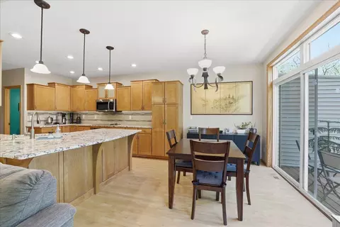 Kitchen - 15595 Cherry Path, Rosemount, MN 55068 photo 3 of 4