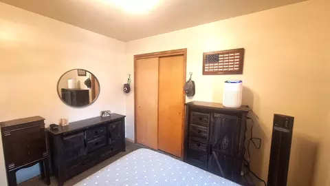 Bedroom - 1201 Mountain Ave, Walhalla, ND 58282 photo 3 of 3