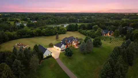 4650 Neal Ave N, Stillwater, MN 55082