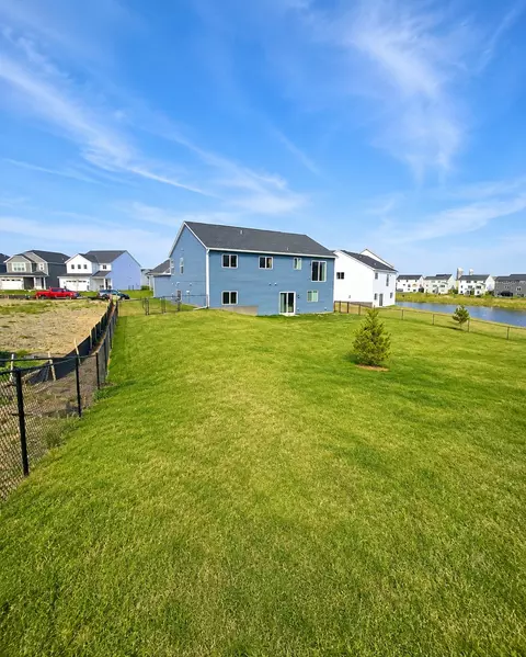Exterior - 2615 Ivan Ave NE, Saint Michael, MN 55376 photo 2 of 4