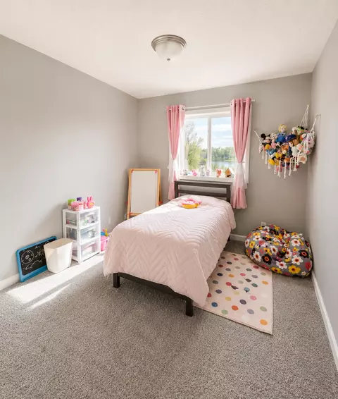 Bedroom - 2615 Ivan Ave NE, Saint Michael, MN 55376 photo 2 of 4