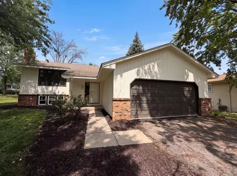 12530 30th Ave N, Plymouth, MN 55441