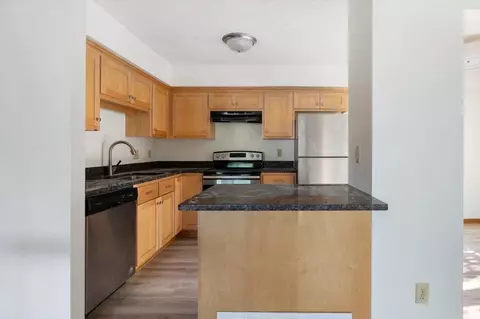 2640 Shenandoah Ln N, Plymouth, MN 55447