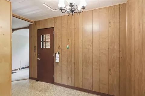 Entry Way - 5192 Lavaque Junction Rd, Duluth, MN 55811 photo 1 of 5