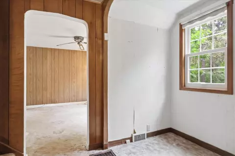 Entry Way - 5192 Lavaque Junction Rd, Duluth, MN 55811 photo 2 of 5