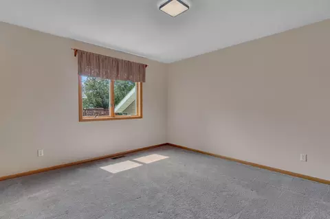 Bedroom - 805 26th Ave SW, Willmar, MN 56201 photo 1 of 11