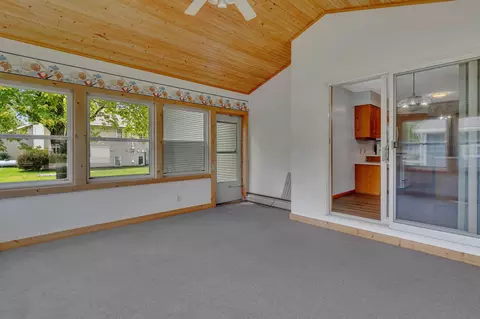 Exterior - 805 26th Ave SW, Willmar, MN 56201 photo 9 of 12