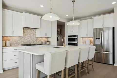Kitchen - 1533 149th St, Rosemount, MN 55068 photo 3 of 4