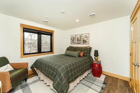 Bedroom - 503 24th St SW, Austin, MN 55912 photo 2 of 5