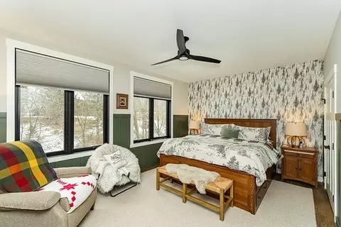 Bedroom - 503 24th St SW, Austin, MN 55912 photo 4 of 5
