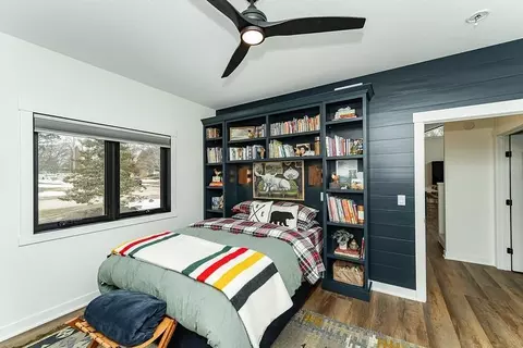 Bedroom - 503 24th St SW, Austin, MN 55912 photo 5 of 5