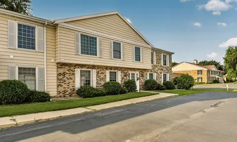 1931 Greenfield Ln SW #C, Rochester, MN 55902