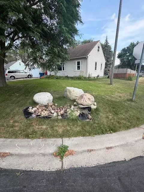 38 Circle Dr, Circle Pines, MN 55014 photo 2