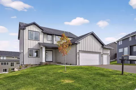 22391 Makah St NW, Oak Grove, MN 55303