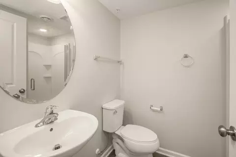 Bath - 2137 River Valley Ln, Eagan, MN 55122 photo 3 of 3