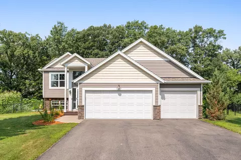 1617 129th Ave NE, Blaine, MN 55449