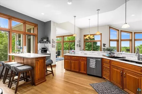 Kitchen - 6906 W Van Rd, Duluth, MN 55803 photo 2 of 6