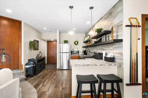 Kitchen - 6906 W Van Rd, Duluth, MN 55803 photo 4 of 6