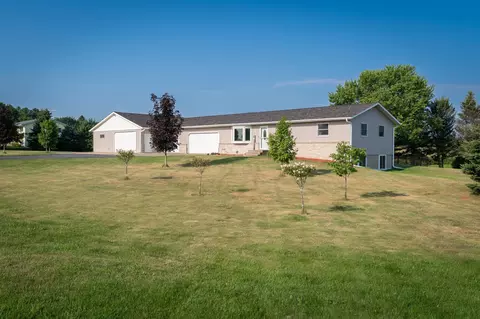 n3689 Pierce County Road C, Ellsworth, WI 54011