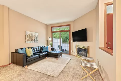 8399 Kimball Dr, Eden Prairie, MN 55347