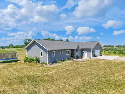 Exterior - 41803 397th St, Perham, MN 56573 photo 4 of 5
