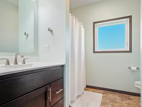 Bath - 41803 397th St, Perham, MN 56573 photo 2 of 3