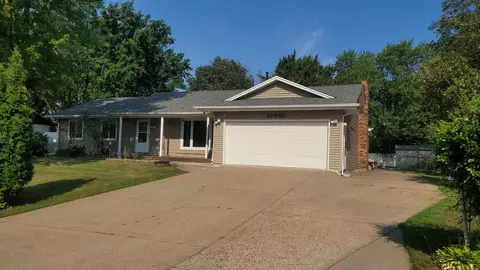 10465 Partridge St NW, Coon Rapids, MN 55433