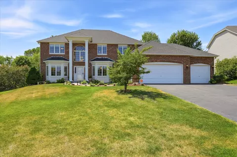 6262 Hedgecroft Ave S, Cottage Grove, MN 55016