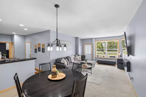 19506 Blue Jay Ct #2, Farmington, MN 55024