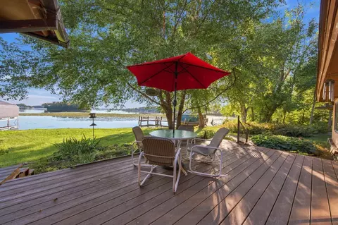 Exterior - 5525 Timber Ln, Excelsior, MN 55331 photo 5 of 9